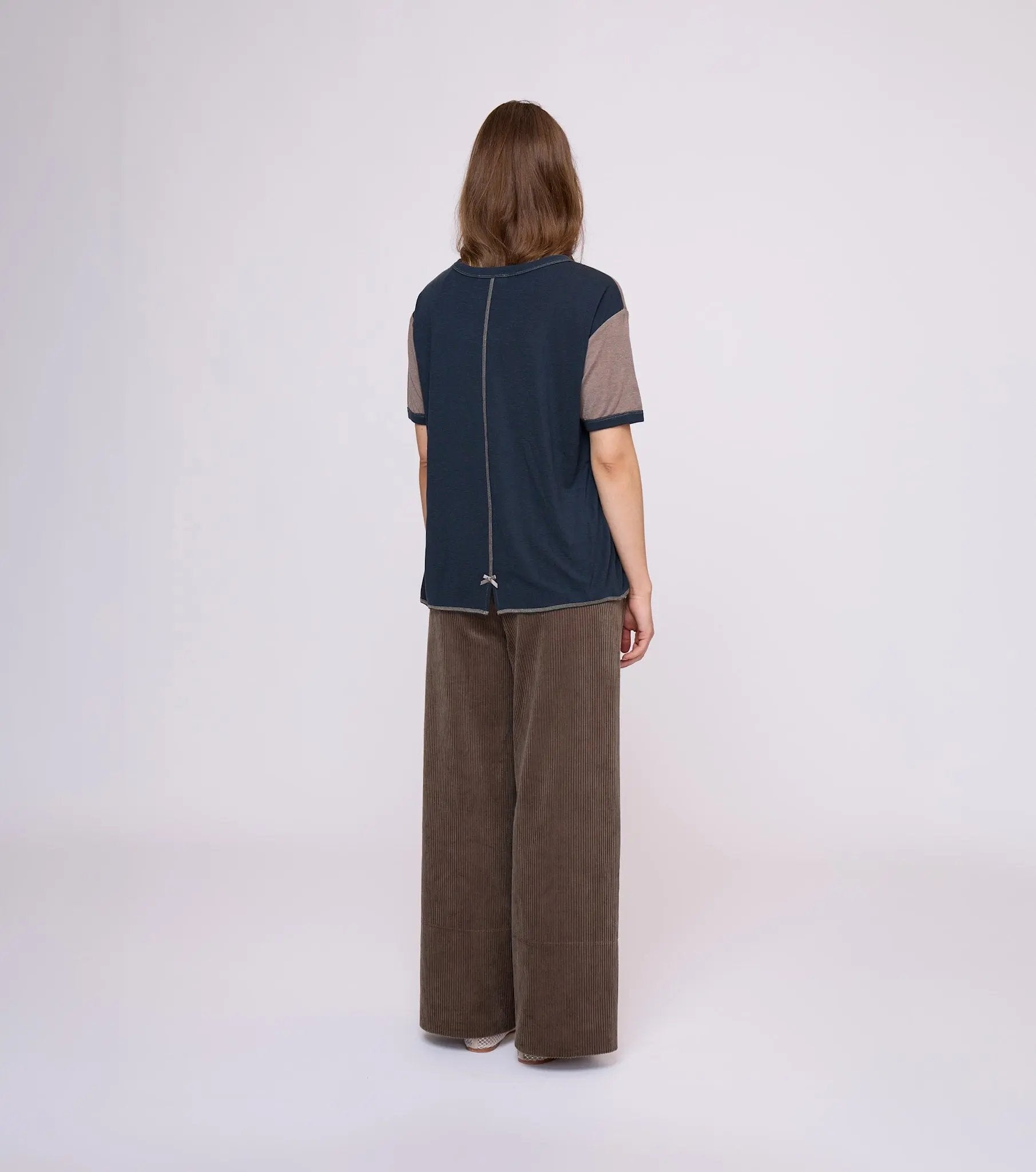 GamzeOM T-shirt Odd Molly