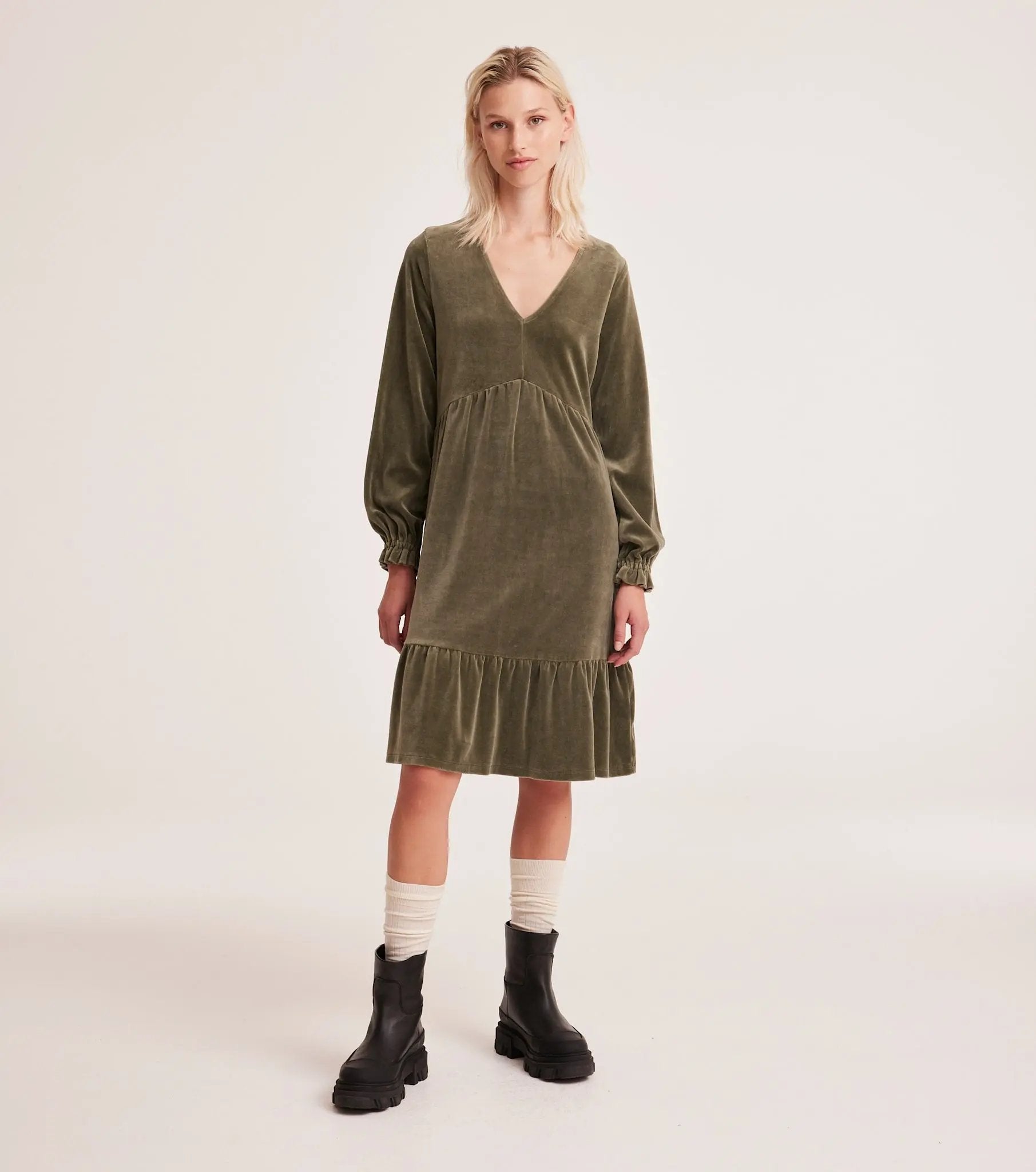 Carola Dress Odd Molly