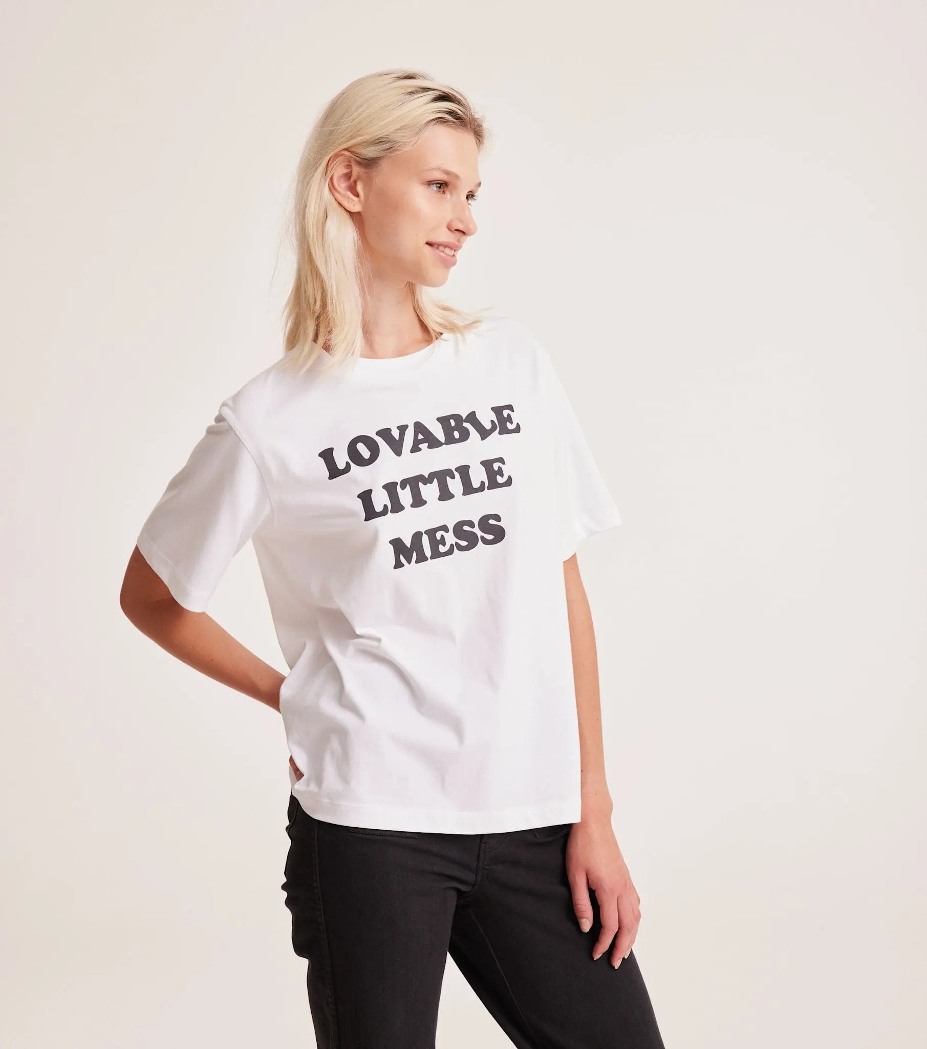 Karen T- shirt Odd Molly