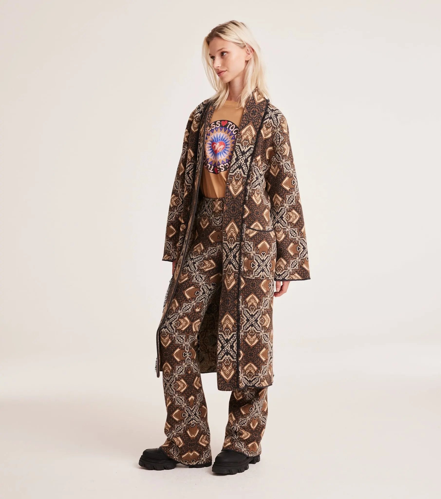 Elaine Long Cardigan Odd Molly